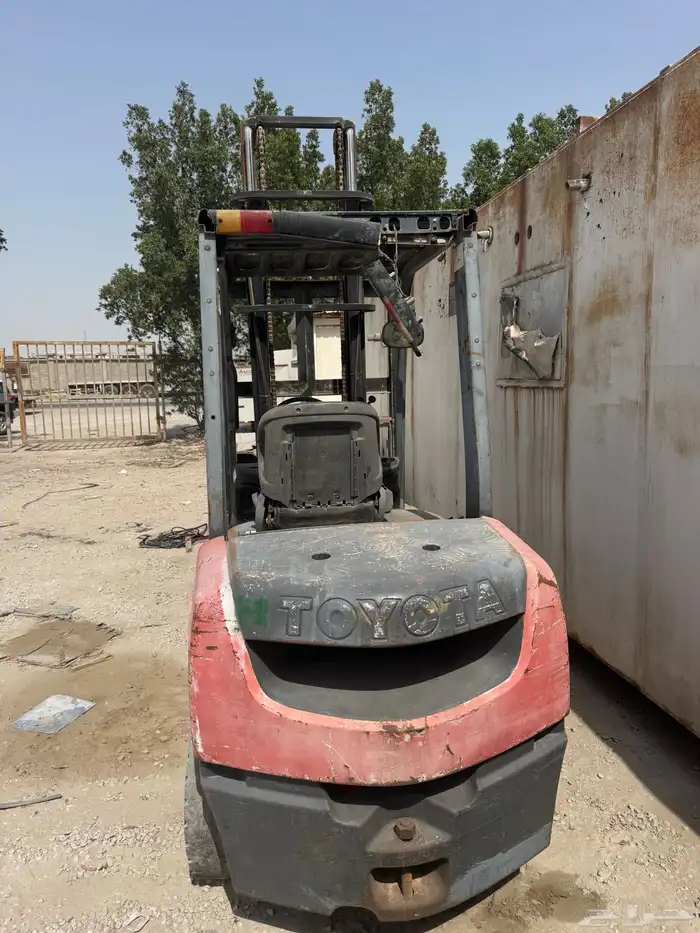 فوركلفت تيوتا عدد 2 للبيع 1