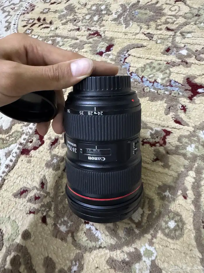 عدسة كانون ef 24-70 2 8F 4