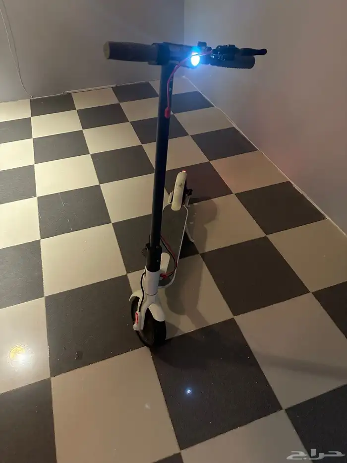 سكوتر بدون شاحن 0