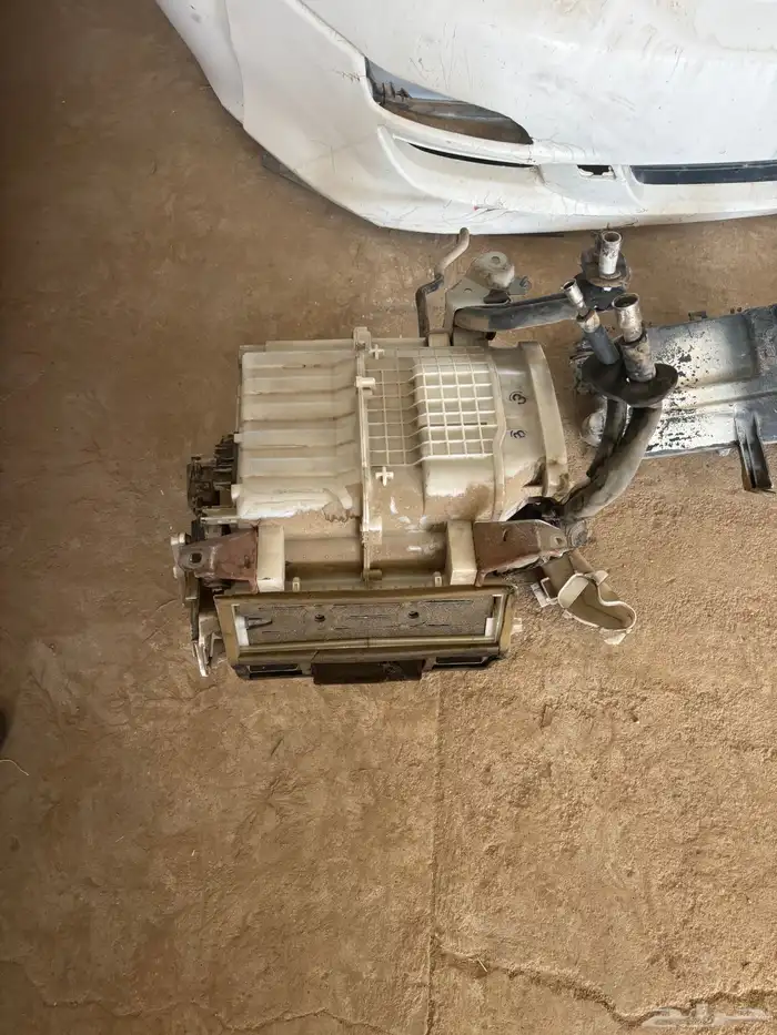 قطع بريفيا 2005 40