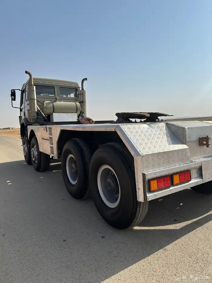 البي مرسيدس 8 8 3