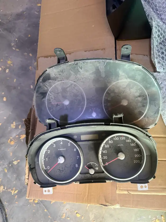 طبلون اكسنت 2010 واحد ازرق واحد اخضر 1