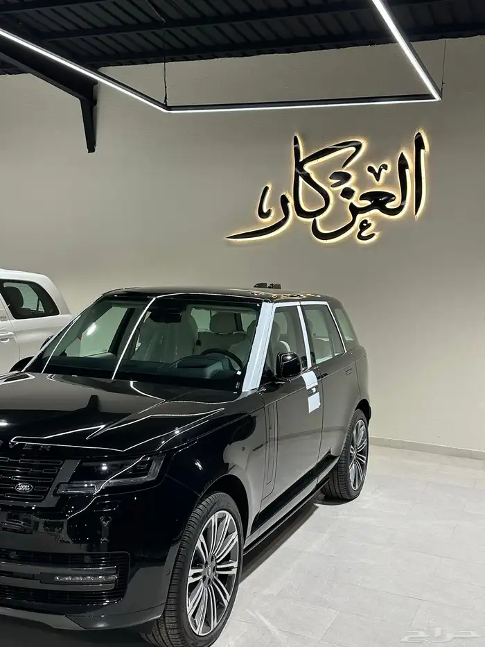 رنج روفر وارد الغانم 2024 HSE V8 جديد زيرو 3