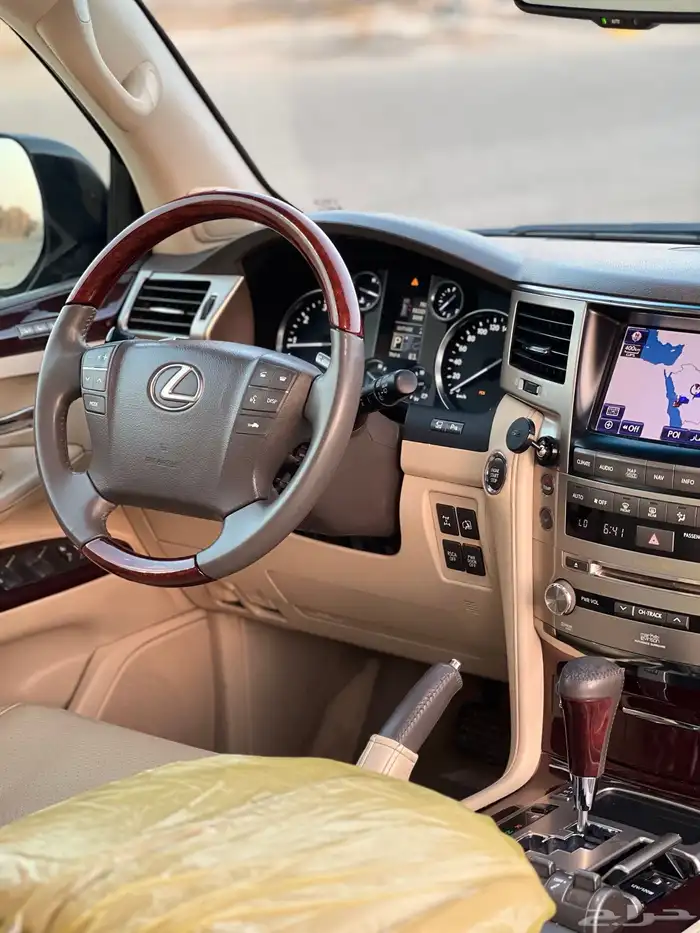 لكزس LX570 2012 DD 55