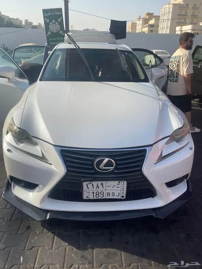 لكزس is350 2014 22