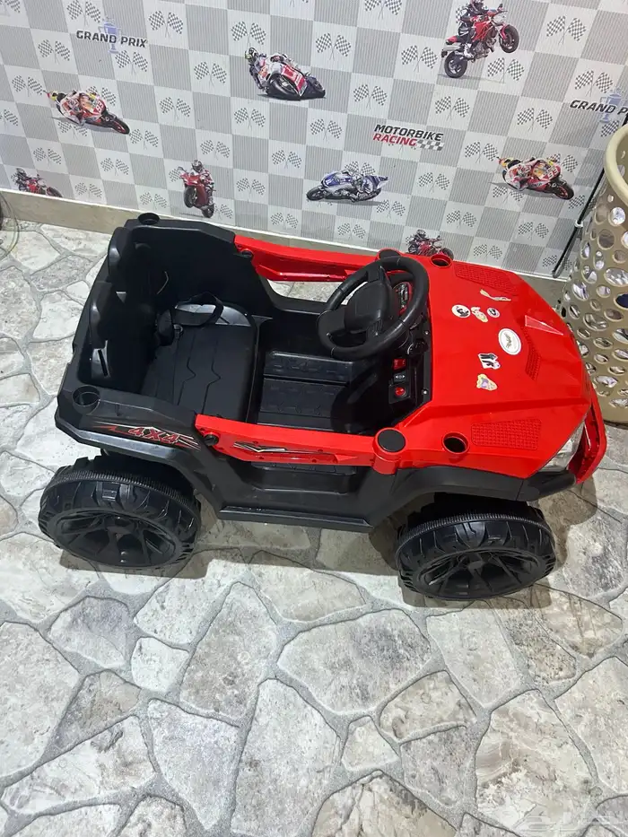 سياره مع ريموت جديده 0