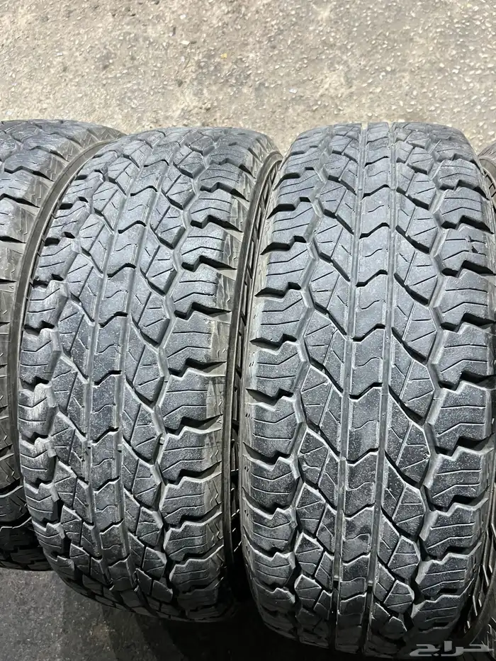 كفرات ربع حجري ريدنز مقاس 265 70 17 2