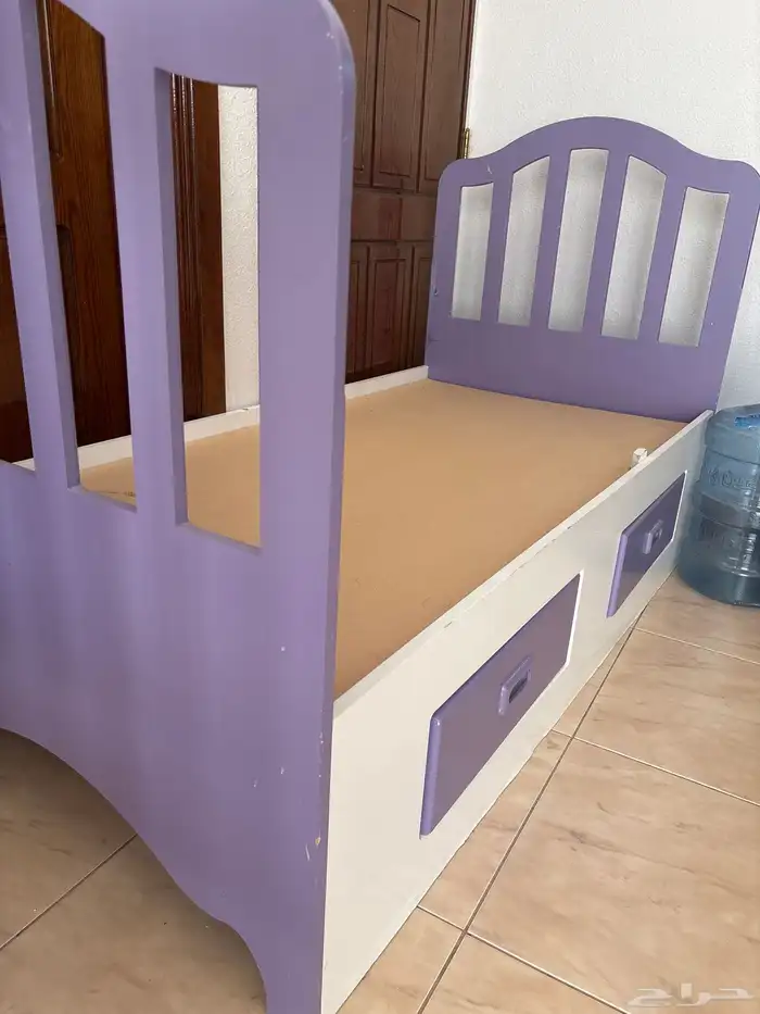 سرير اطفال 3