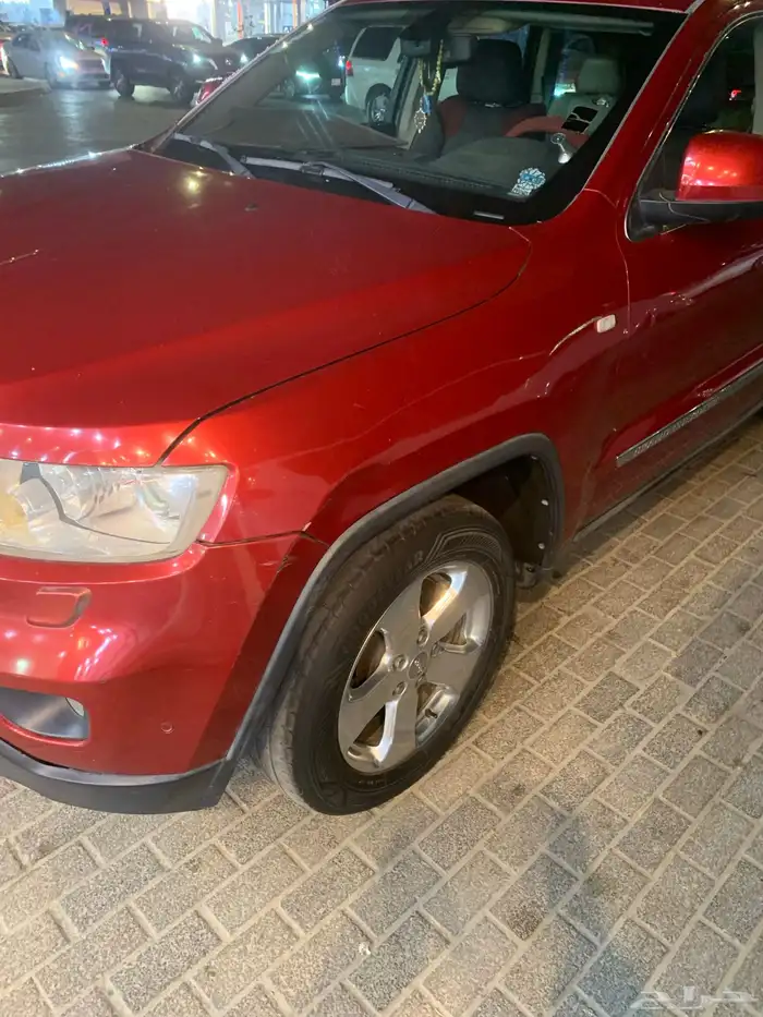 للبيع جيب غراند شروكي 7