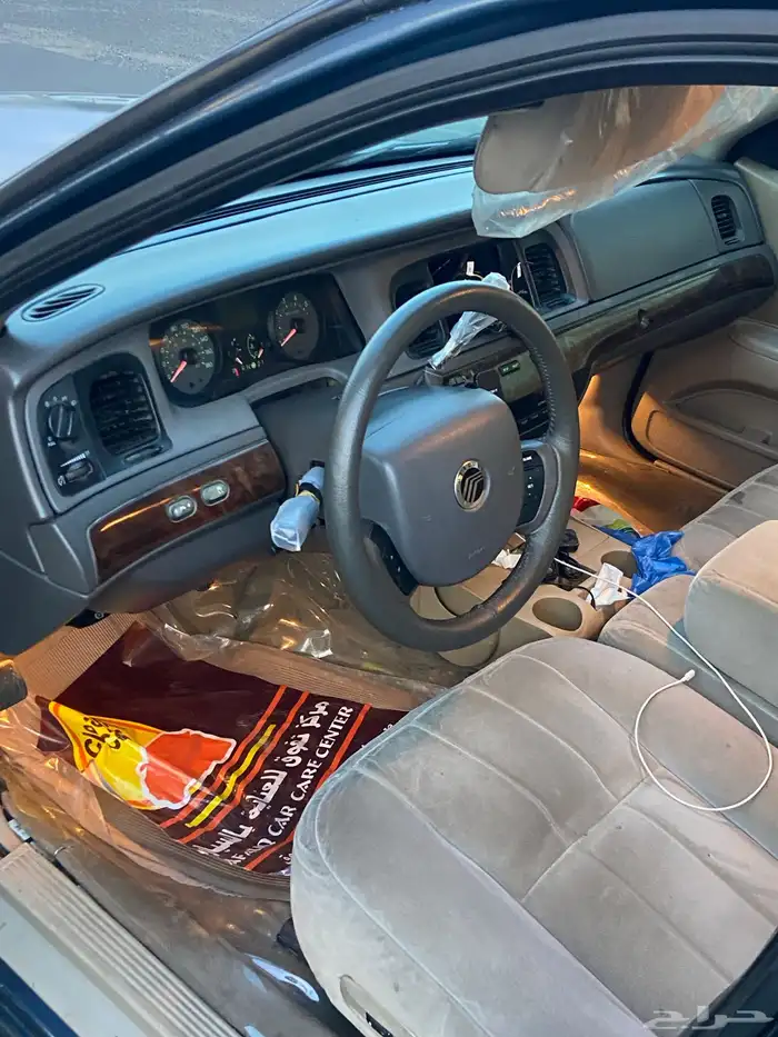 فورد جراند ماركيز 2