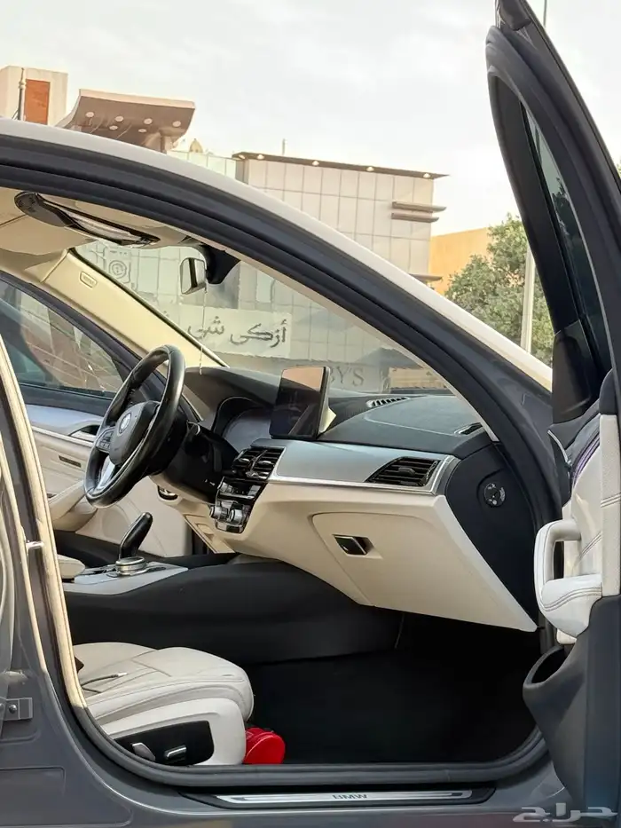 بي ام الفئة الخامسه 520 9