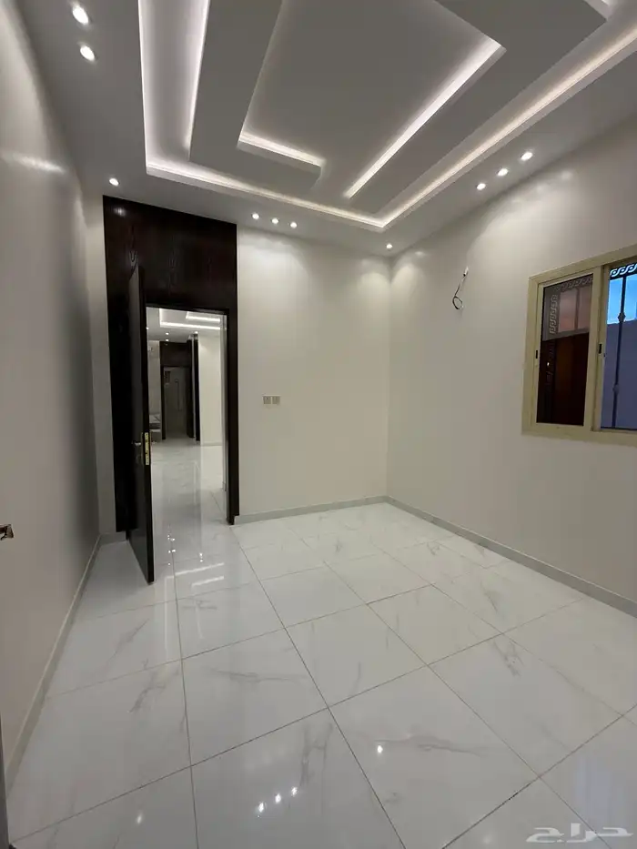 فلل للبيع بذو حجي 700 الف فقط 12