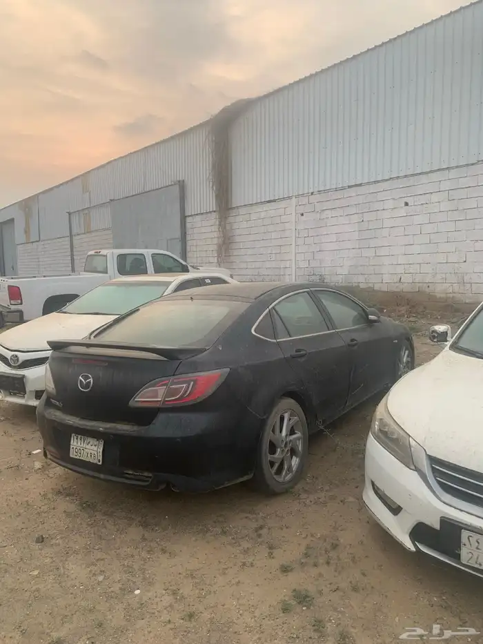 سياراة تشليح مازدا 2011   6 1