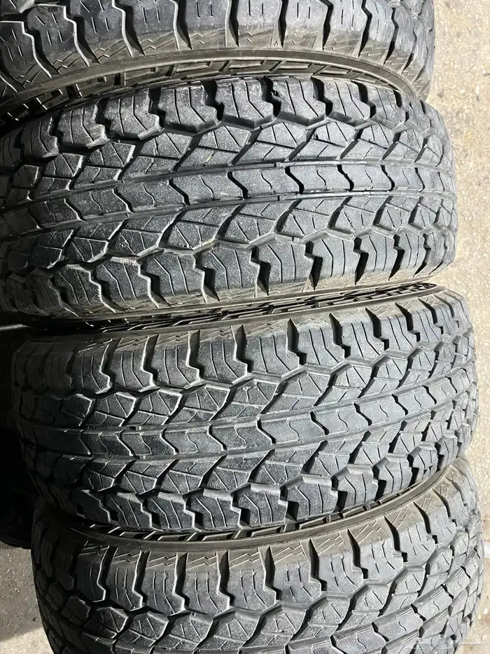 كفرات ربع حجري ريدنز مقاس 265 70 17 0