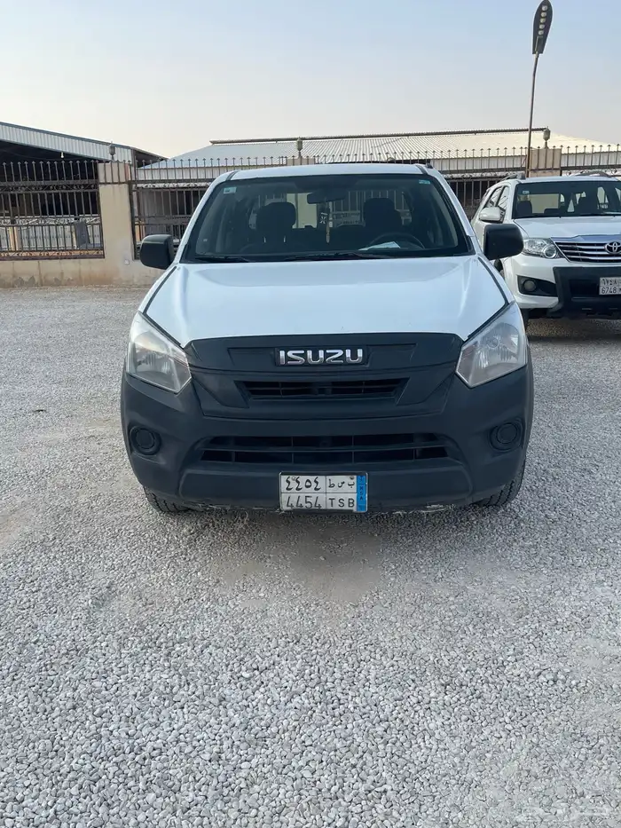 سيزو غمارتين موديل 2021 ماكينه 2500 سيارة 0