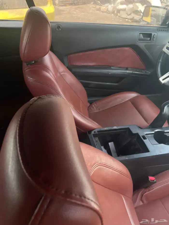 قطع غيار موستنج 7