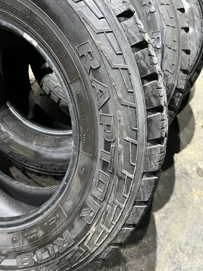 كفرات ربع حجري ريدنز مقاس 265 70 17 6
