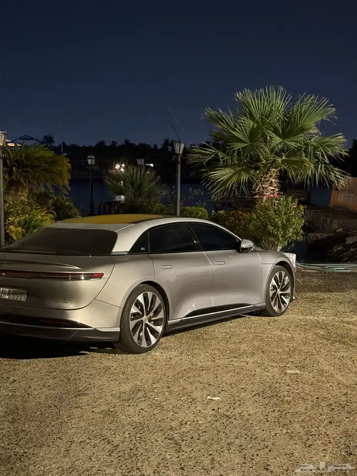 لوسيد جراند تورينج 1