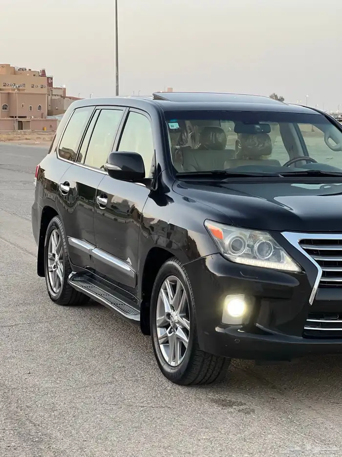 لكزس LX570 2012 DD 14