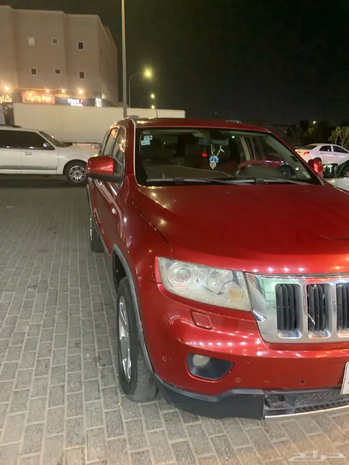 للبيع جيب غراند شروكي 9