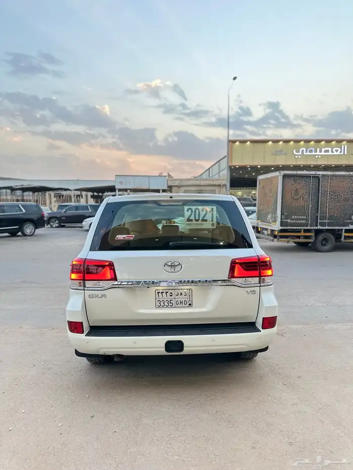 لاندكروزر GXR1 3
