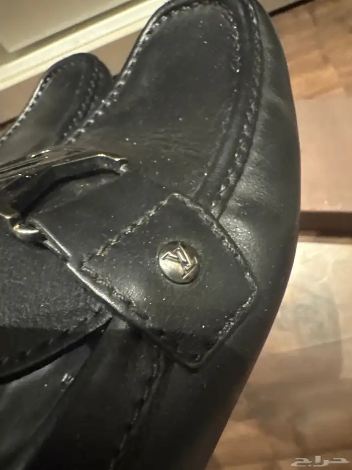 جزمة ال في اصليه بحالة ممتازة مقاس 8 2