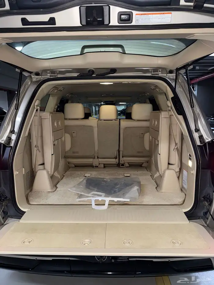 جيب لكزس LX570 موديل 2019 مالك اول 13