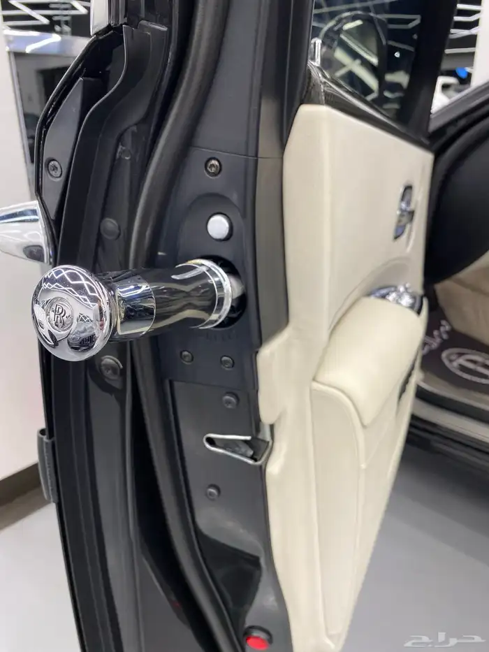 رولز رويس قوست 6