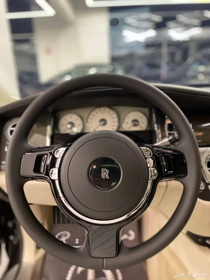 رولز رويس قوست 9