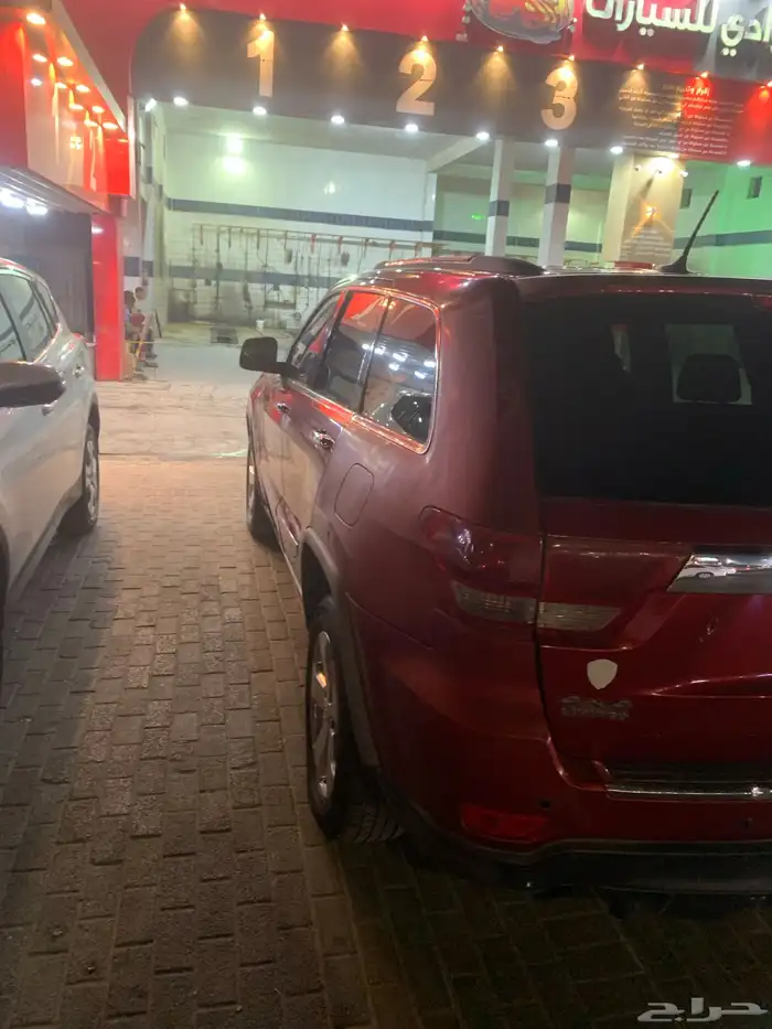 للبيع جيب غراند شروكي 14