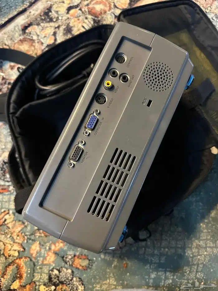 برجكتر DLP مستخدم نظيف جدا  ليزر 5