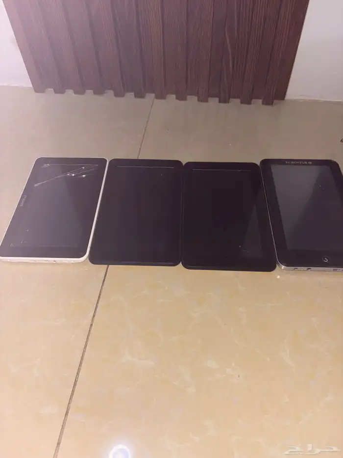 iPad جديد السعر الواحد 120 0