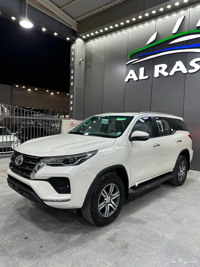فورشنر ديزل 2021 بريمي دفلك لدى معرض(عبيد الرشيدي) 1