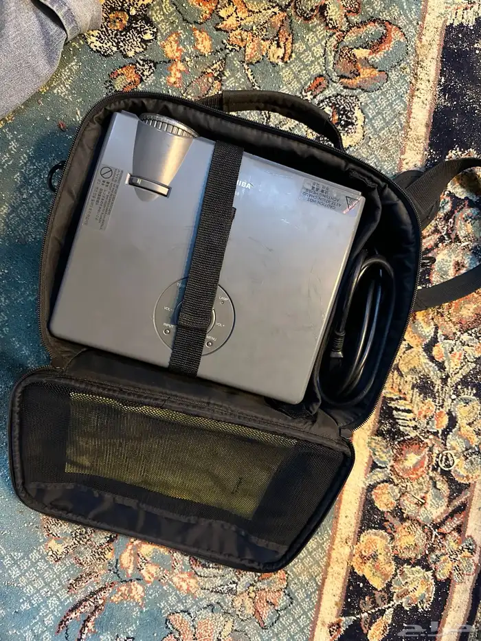 برجكتر DLP مستخدم نظيف جدا  ليزر 0