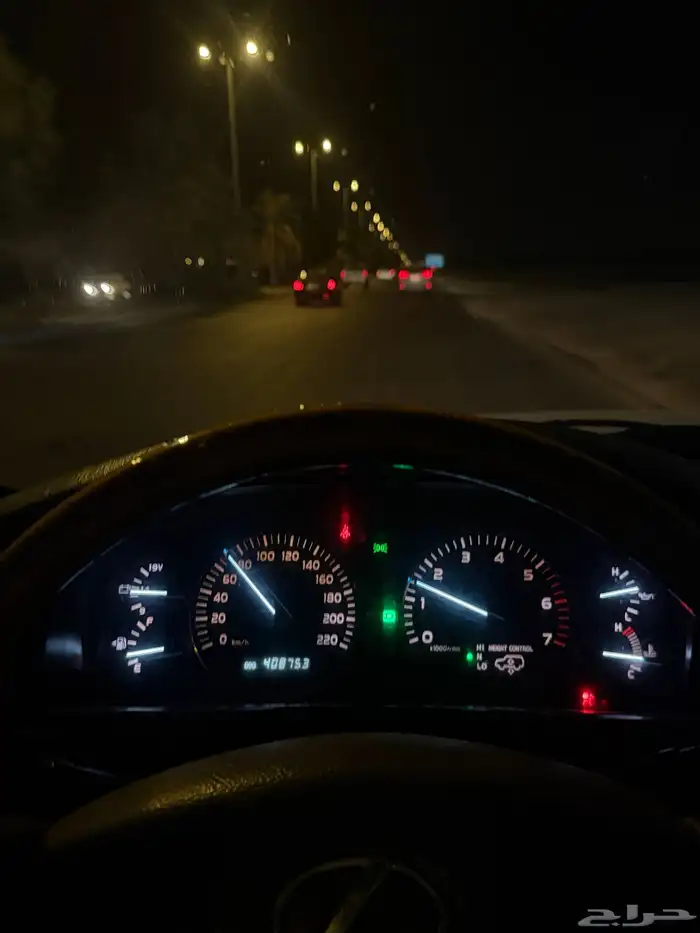 جيب لكزس Lx470 لون كريمي 2006 ممشى 400 31