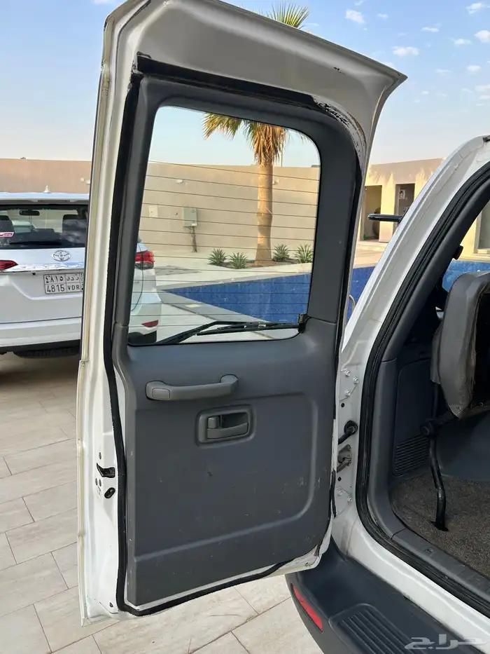 (تم البيع)لاندكروزر GXR-1مديل1998(قير عادي) 35
