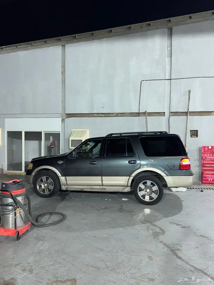اكسبديشن فل كامل King Ranch ممشى 400 كيلو 19