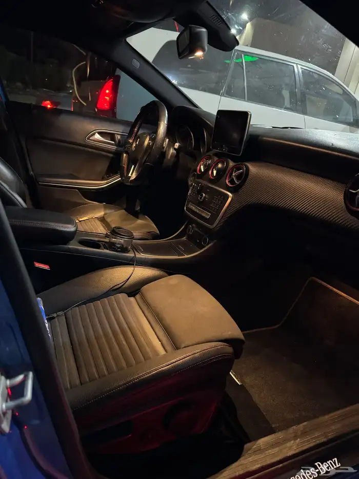 للبيع مرسيدس موديل 2016 ممشى قليل 4