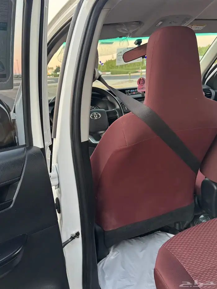 هايلكس 2024 ديزل غمارتين عادي بدون دبل 2400 ممشى71 الف 2