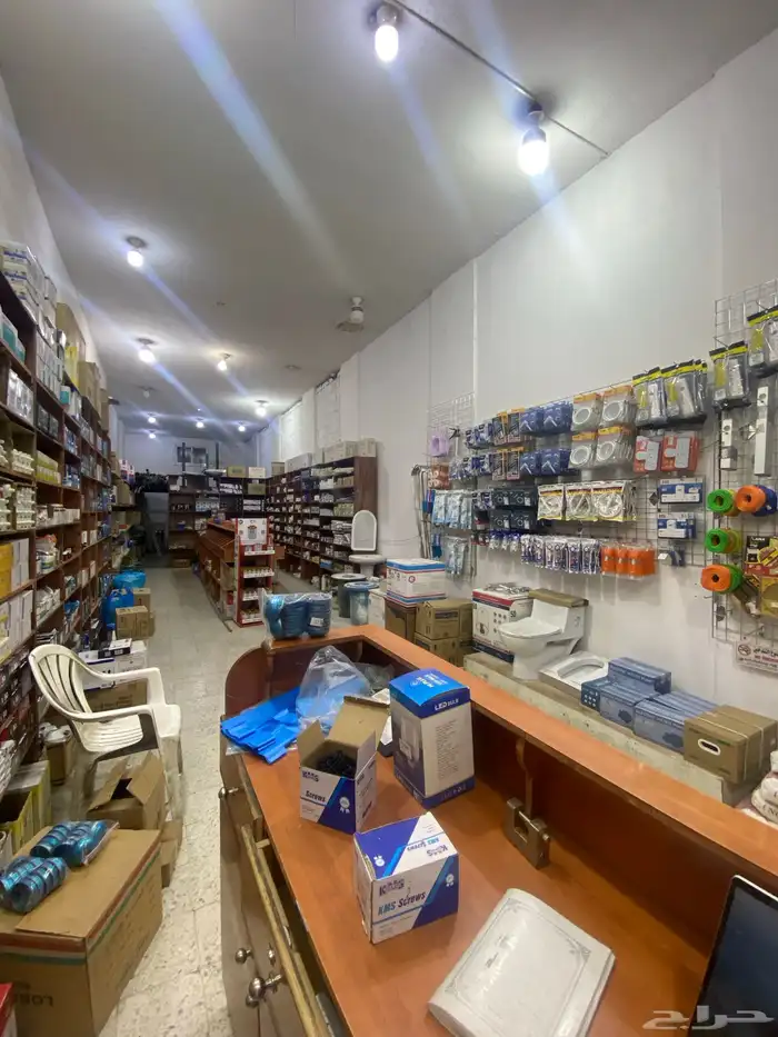 محل سباكة وكهرباء لتقبيل موقع مميز 1