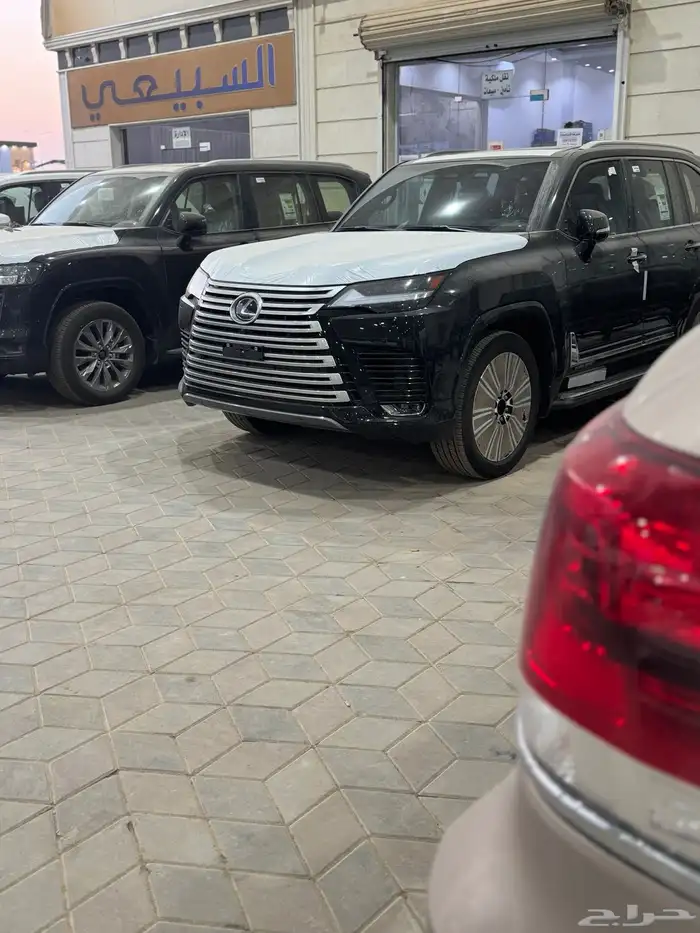 لكزس BB 2025 بريمي (اسود-ابيض) 540 الف كااش بنوك 6