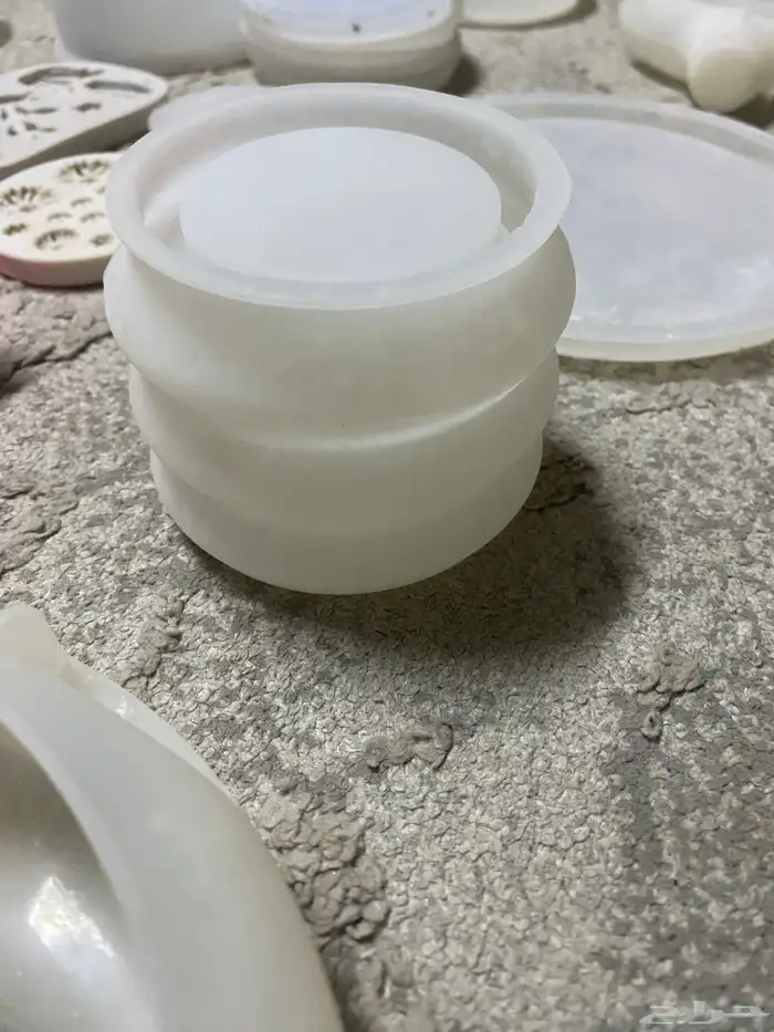 قوالب كونكريت وألوان وعدة كاملة لين كونكريت مشروع متكامل 5