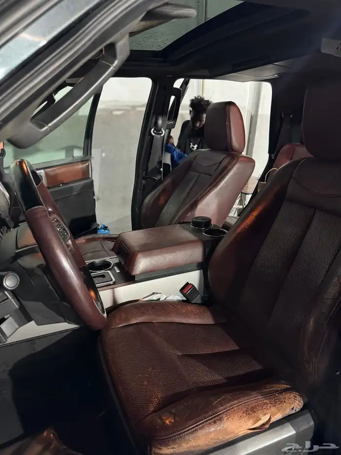 اكسبديشن فل كامل King Ranch ممشى 400 كيلو 2