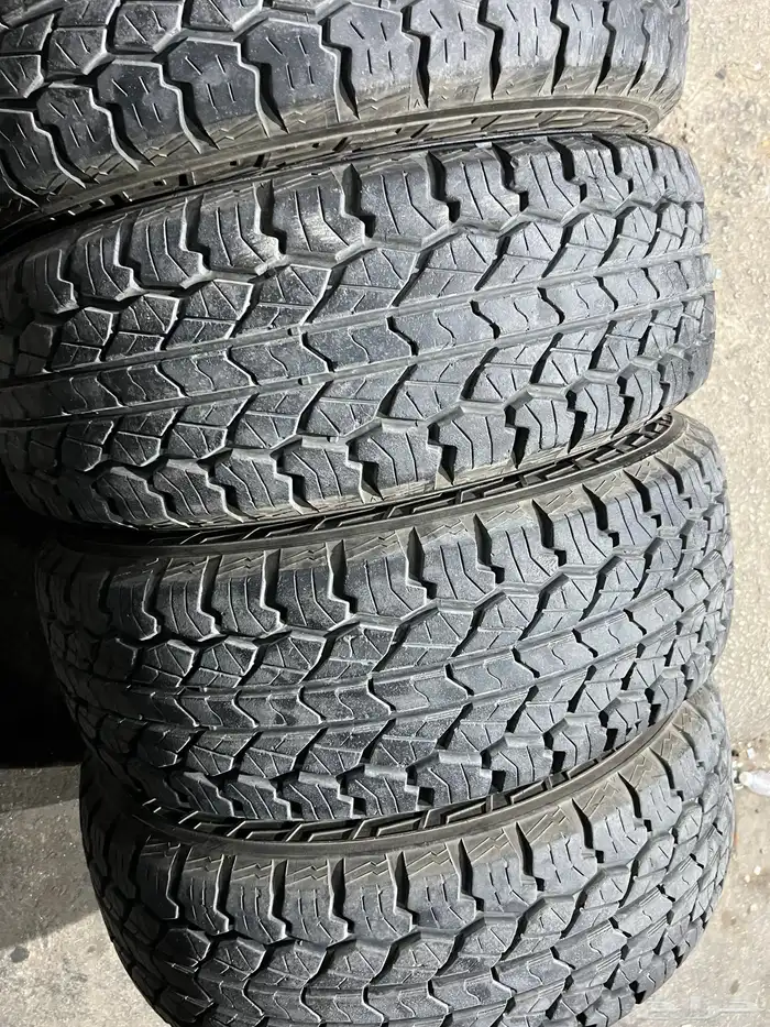 كفرات ربع حجري ريدنز مقاس 265 70 17 1