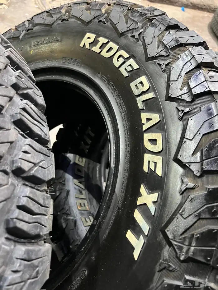 كفرات حجرية صيني مقاس 315 70 17 تاريخ 2024 11