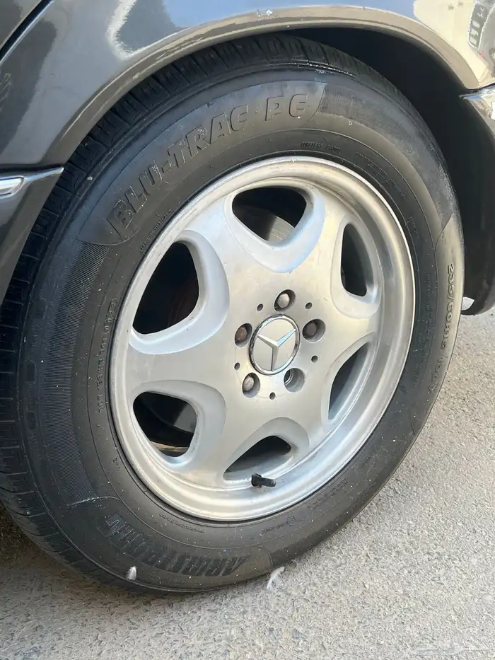 جنوط مرسيدس شبح w140 مع كفرات 0