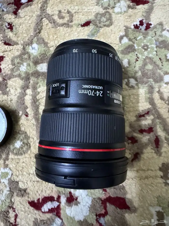 عدسة كانون ef 24-70 2 8F 3