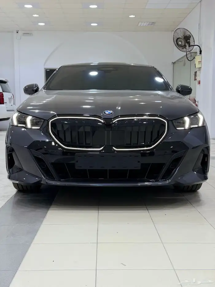 BMW 2025 520i فل كامل مستورد 4