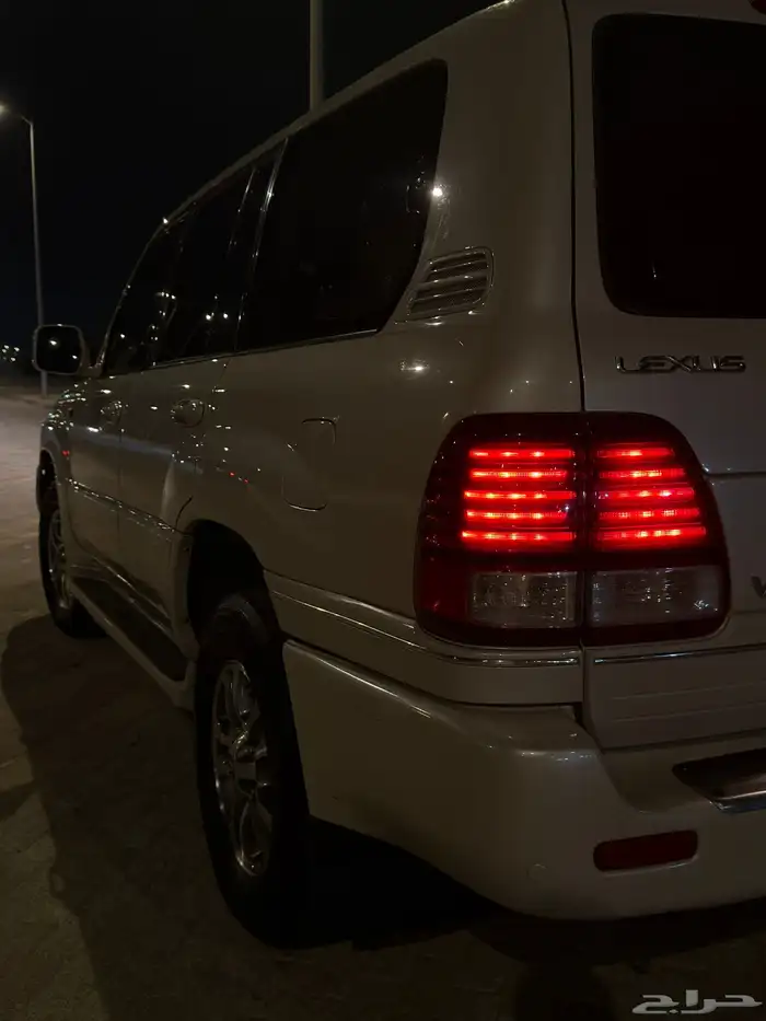 جيب لكزس Lx470 لون كريمي 2006 ممشى 400 38