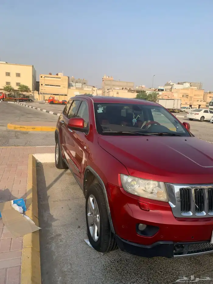 للبيع جيب غراند شروكي 5